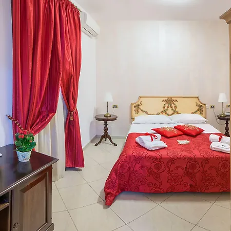 Garibaldi Relais Bed & Breakfast 4*