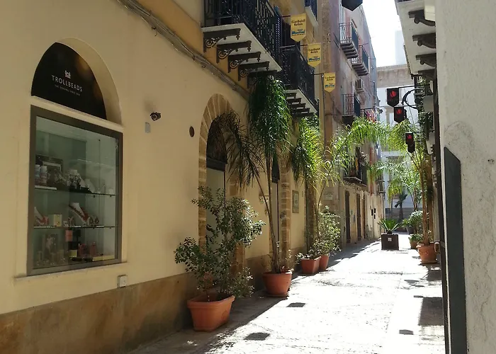 Garibaldi Relais فندق مبيت وإفطار