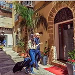 Garibaldi Relais Bed & Breakfast 4*