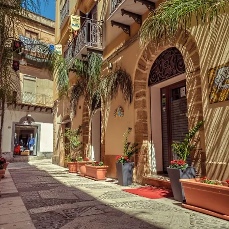 Bed & Breakfast Garibaldi Relais 4*