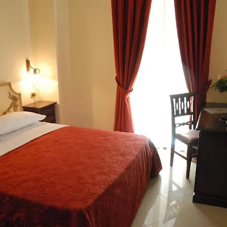 Garibaldi Relais Bed & Breakfast 3*