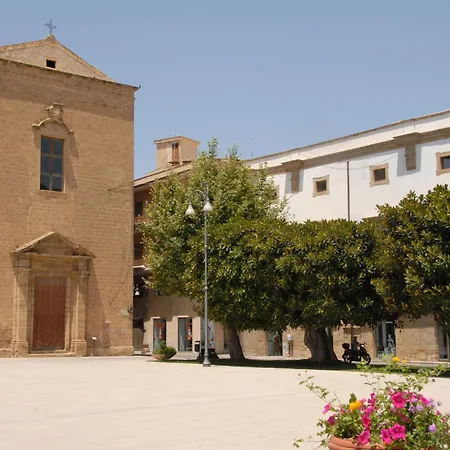 Oda ve Kahvaltı Garibaldi Relais Sciacca