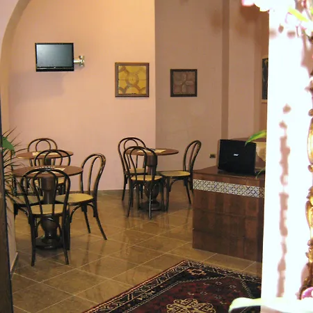 Oda ve Kahvaltı Garibaldi Relais