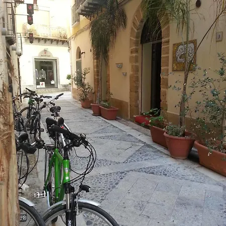Garibaldi Relais Bed & Breakfast Sciacca