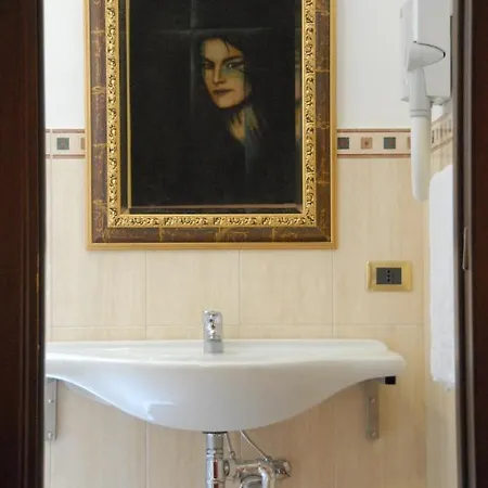 Garibaldi Relais 3*