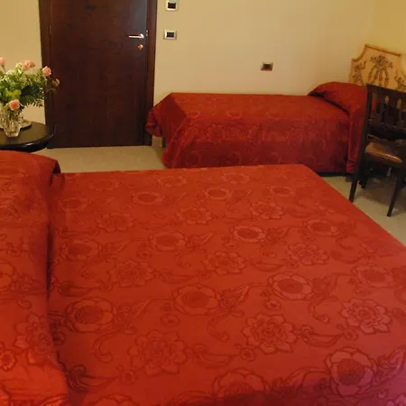 Garibaldi Relais Bed & Breakfast